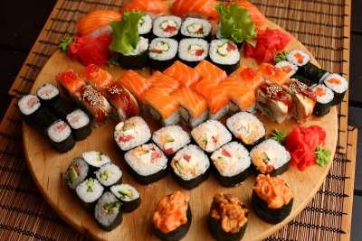 Как заказать доставку японских суши?