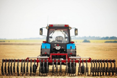 Как выбрать борону для трактора: руководство по ключевым параметрам и характеристикам