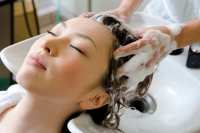 Как выбрать идеальный шампунь для волос: мастерство японской косметики