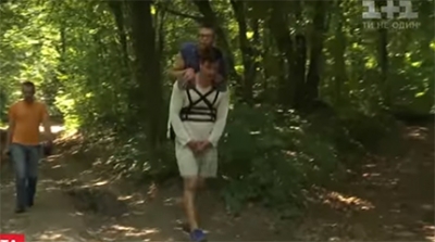 Вінничанин планує винести на плечах на Говерлу друга, який хворіє на ДЦП (Відео)