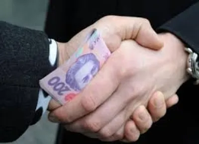 На Вінниччині на хабарі затримали трьох поліцейських