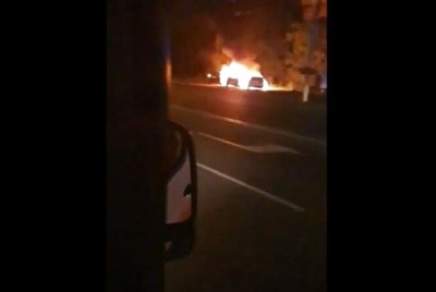 Вибухи на Київській: загорілися дві автівки (Відео)