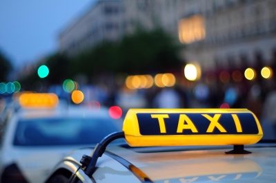 Як вибрати службу таксі у Вінниці?