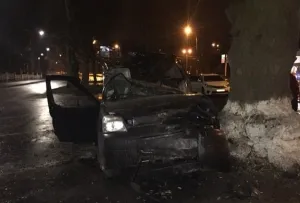 У Вінниці смертельна ДТП: водій – загинув, авто – розтрощене