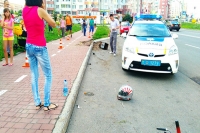 У Вінниці п&#039;яний мотоцикліст травмував жінку з дитиною та намагався втекти з місця ДТП