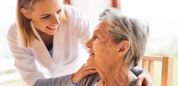 Симптоми старечої деменції: Розуміння, Діагностика та Управління