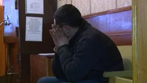 В Жмеринці п'яний чоловік побив та обікрав самотню пенсіонерку