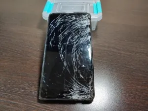 Восстановление экрана Xiaomi. Можно ли использовать аналоговые запчасти?