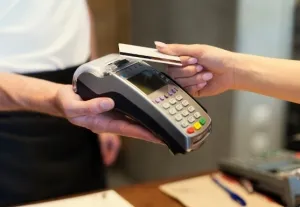 Выгодные кредитные карты: что выбрать украинцам