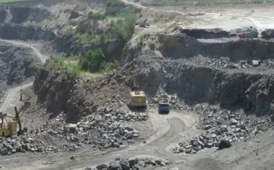 Жителів Вінницького та Хмільницького районів попереджають про вибухи 28 травня