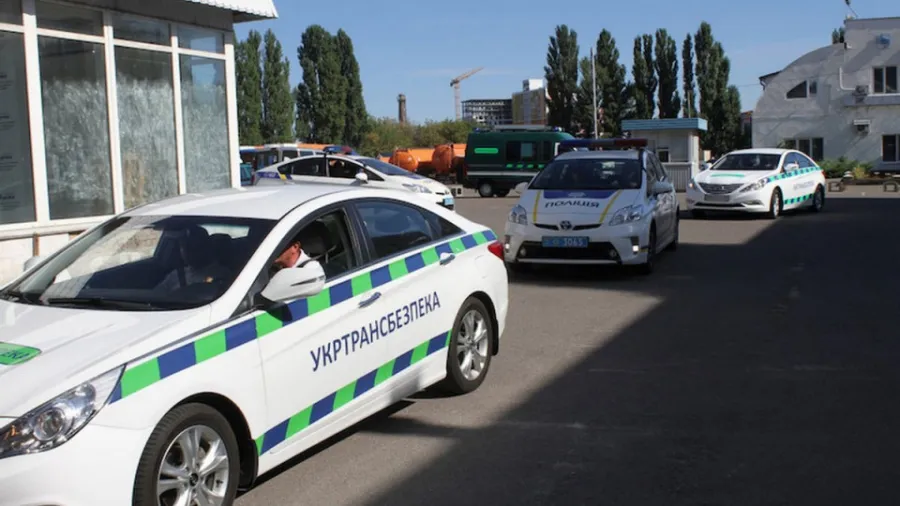 Укртрансбезопасность будет усилено контролировать перегрузку фур на дорогах