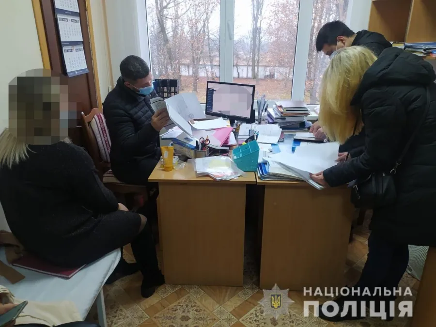 На Вінниччині викрили схему продажу фіктивних COVID-сертифікатів