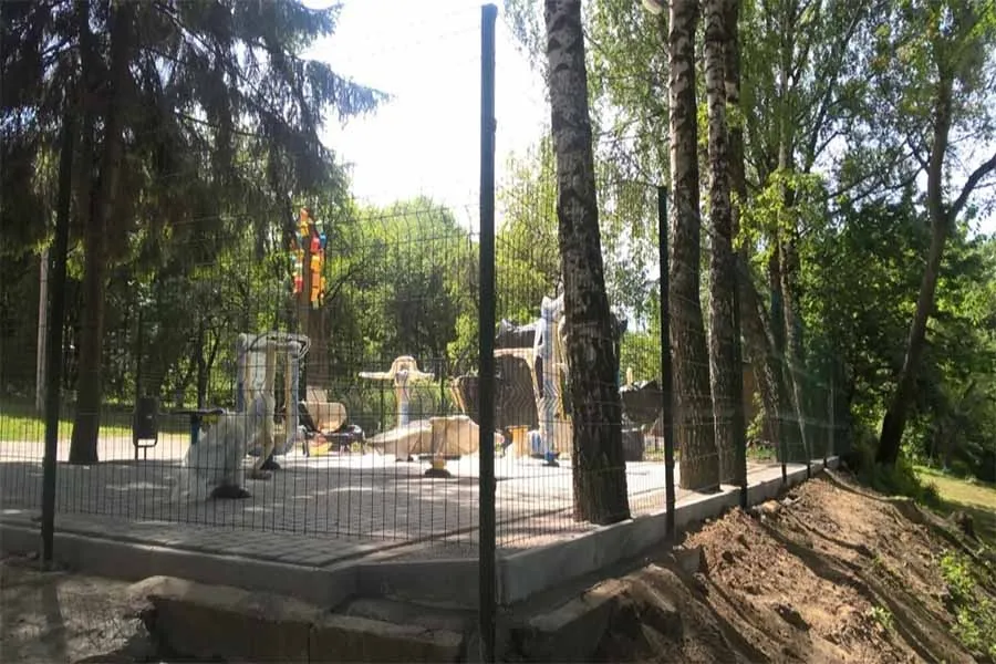 Три школи Вінниці отримають нові спортивні та дитячий майданчики