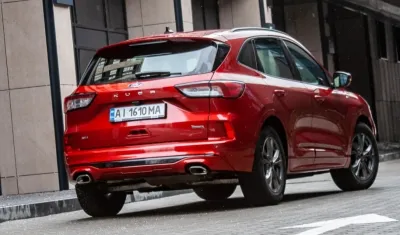 Де можна подивитися нові автомобільні тест-драйви?
