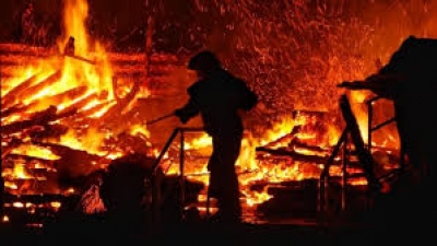 На Вінниччині рятувальники ліквідували пожежу в магазині