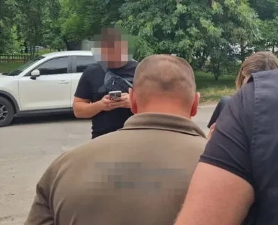 Затримали посадовця військової частини з Вінниччини, який вимагав хабар у воїна з передової