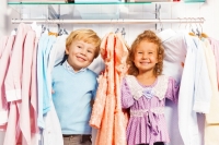 Как сэкономить на покупке детской одежды?