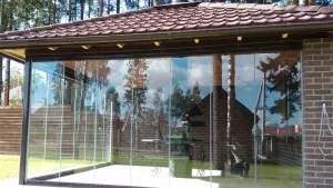 Безрамне скління в Україні: прозорі фасади без зайвих ліній