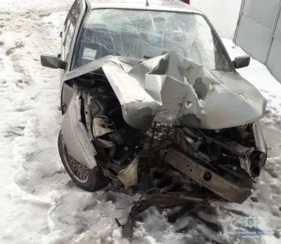 На Вінниччині Fiat врізався у стовп