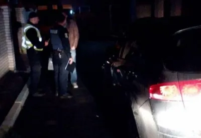 На Магістратській буйного п’яного водія копи втихомирювали “Тереном”