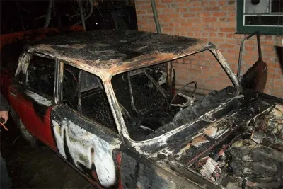 На Вінниччині полум'я майже нічого не залишило від автомобіля