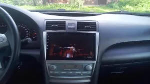 Новые штатные магнитолы для Toyota