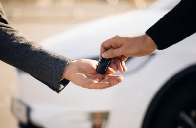 Прокат автомобилей среднего класса: удобство, комфорт и надежность Lux Service