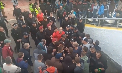 У Вінниці футбольні фанати «Ниви» побили арбітра (Відео)